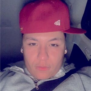 Meet your Posher, Elias